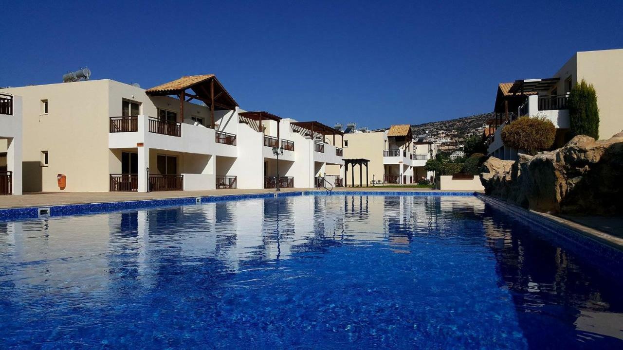 Ground Floor One Bedroom Apartment B2, 3 Pools, Free Wifi بييا المظهر الخارجي الصورة