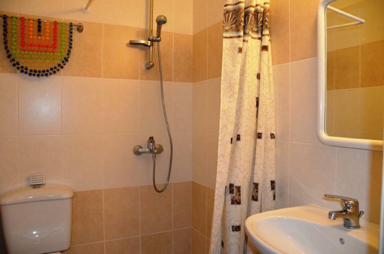 Ground Floor One Bedroom Apartment B2, 3 Pools, Free Wifi بييا المظهر الخارجي الصورة